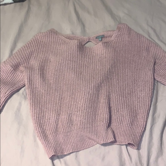 open back sweater!!! - Picture 1 of 4